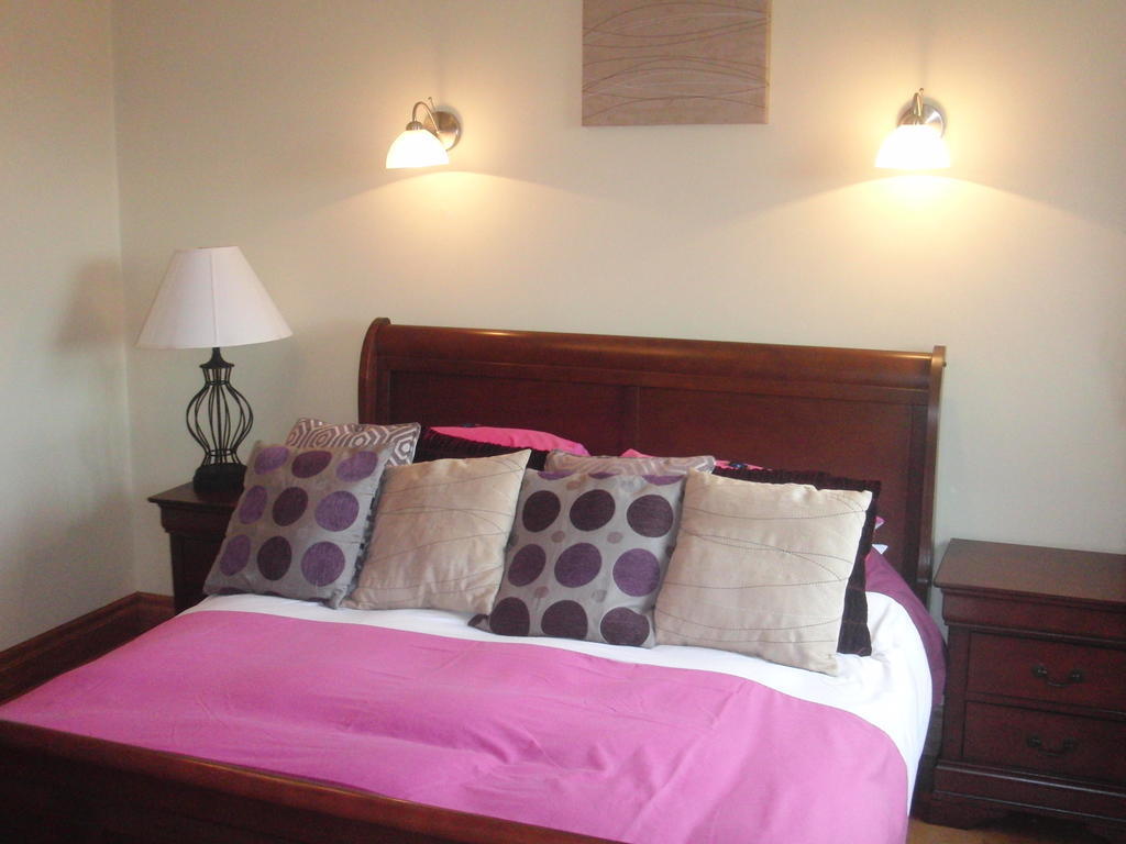 Bed and Breakfast Woodlands House Farranfore Habitación foto